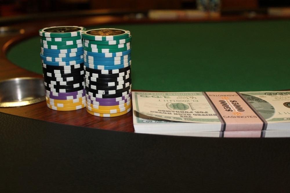 The Psychology of Gambling: How to Stay in Control While Playing